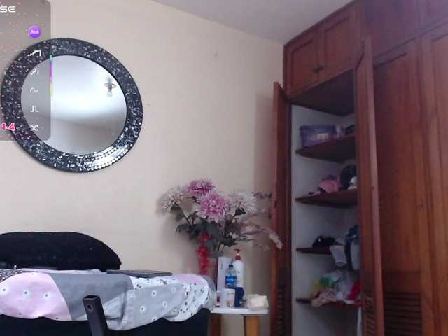 NicoleSantana live cam on BongaCams