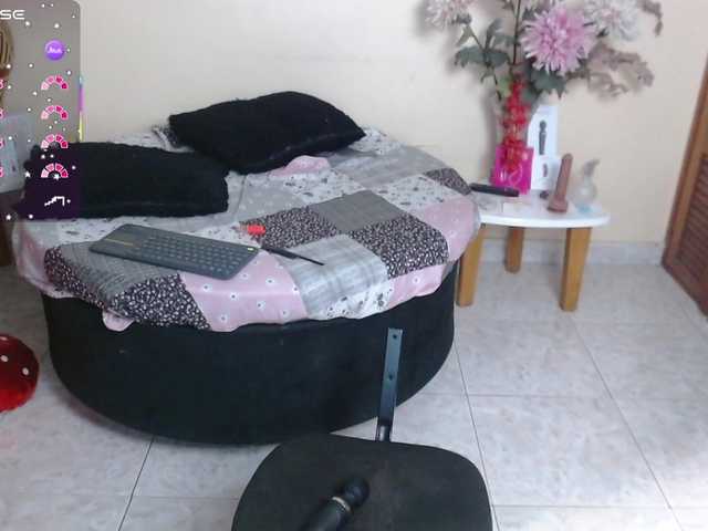 NicoleSantana live cam on BongaCams