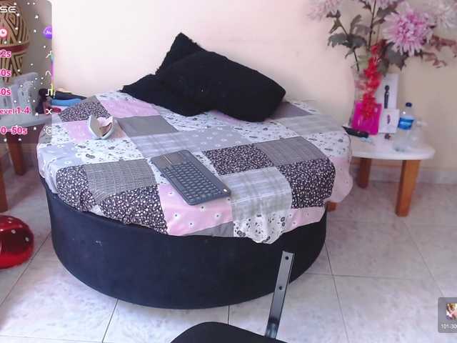 NicoleSantana live cam on BongaCams