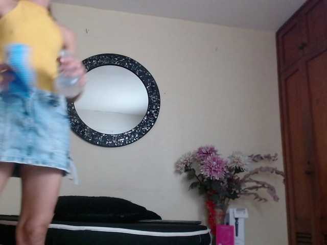 NicoleSantana live cam on BongaCams