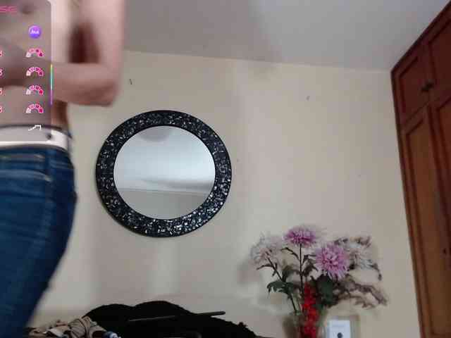 NicoleSantana webcam