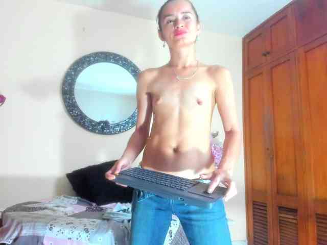 NicoleSantana webcam