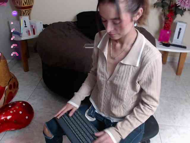 NicoleSantana webcam
