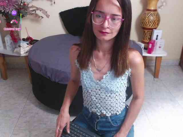NicoleSantana NicoleSantana