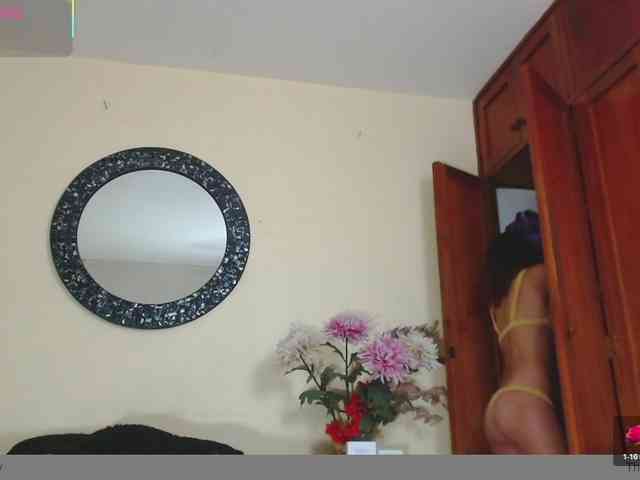NicoleSantana webcam
