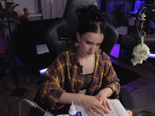 Live трансляция Kira_Li_Lime - slutnetki.online