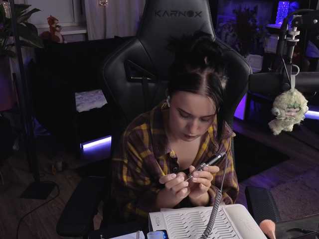 Kira_Li_Lime