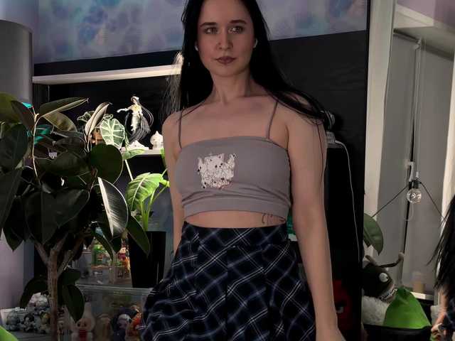 KiraLiLime's BongaCams profile