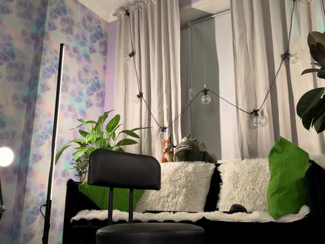 KiraLiLime's BongaCams profile