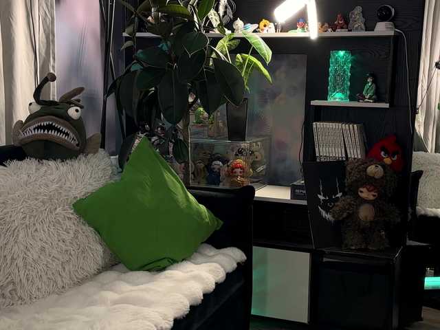 KiraLiLime's BongaCams profile