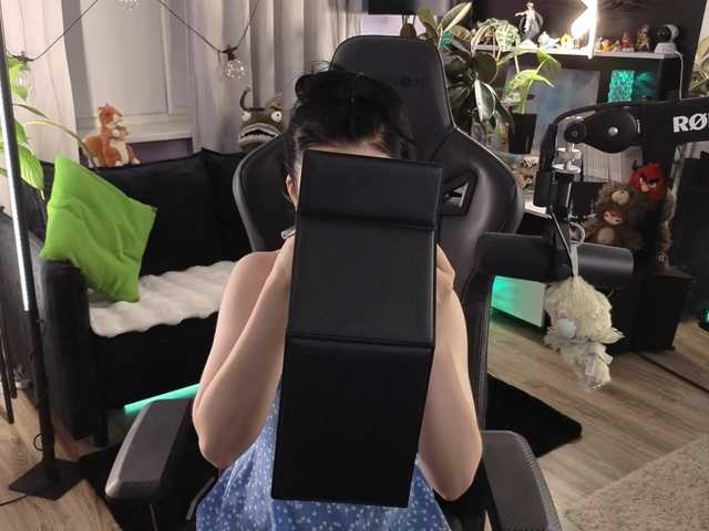 KiraLiLime's BongaCams profile