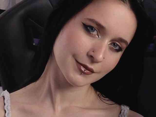 Модель: Kira_Li_Lime