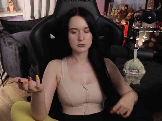 Kira_Li_Lime webcam