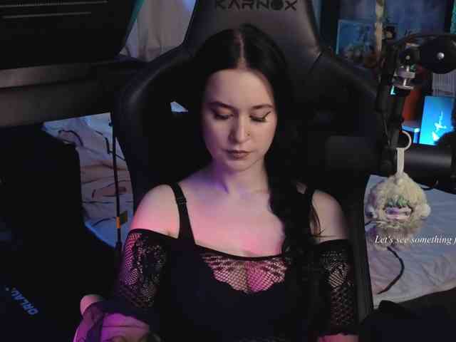 Модель: Kira_Li_Lime