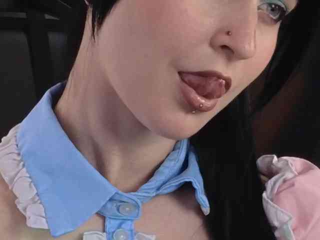 KiraLiLime Sex Cam Show