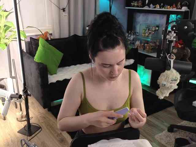 Kira_Li_Lime