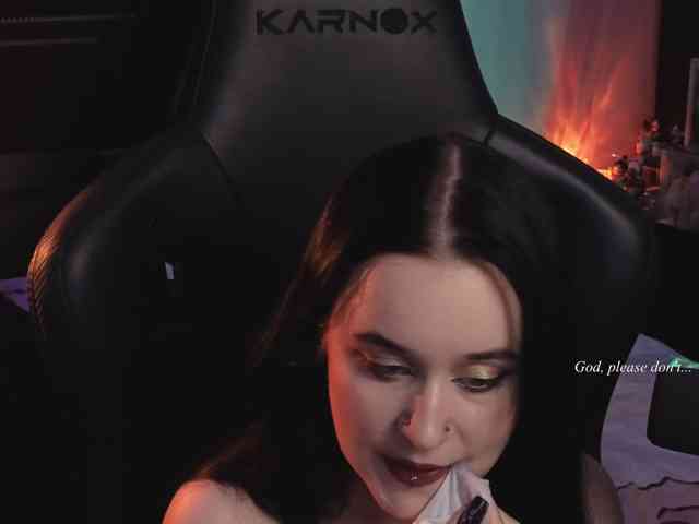 Модель: Kira_Li_Lime
