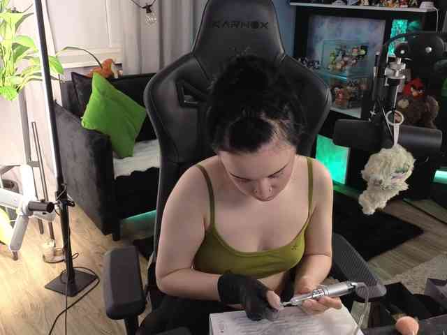 Kira_Li_Lime