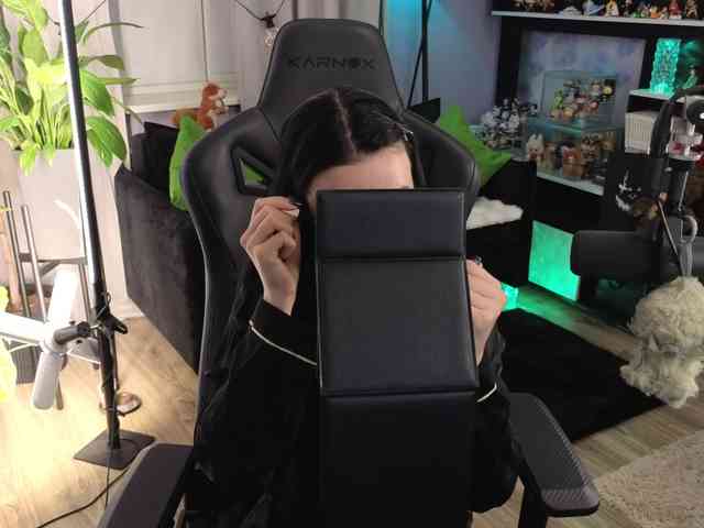 Kira_Li_Lime webcam