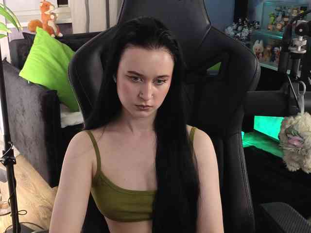 Kira_Li_Lime webcam