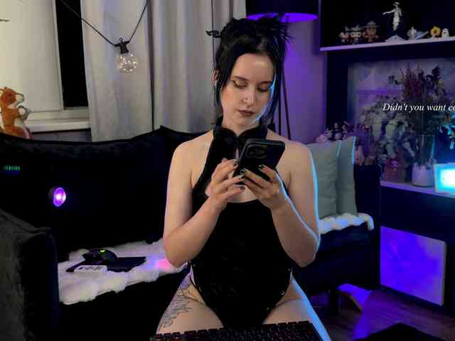 Kira_Li_Lime webcam