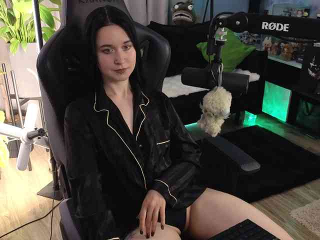 Kira_Li_Lime webcam