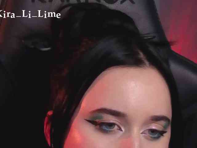 Модель: Kira_Li_Lime