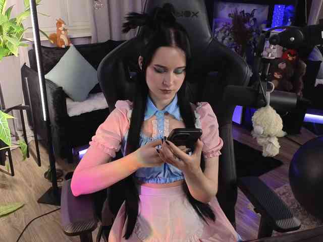 Kira_Li_Lime webcam