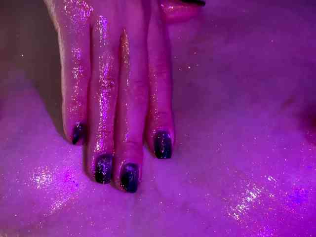 Модель: Kira_Li_Lime
