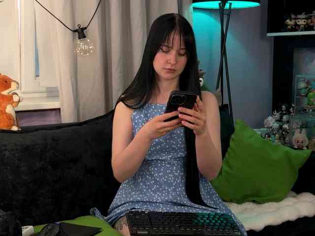 Kira_Li_Lime webcam
