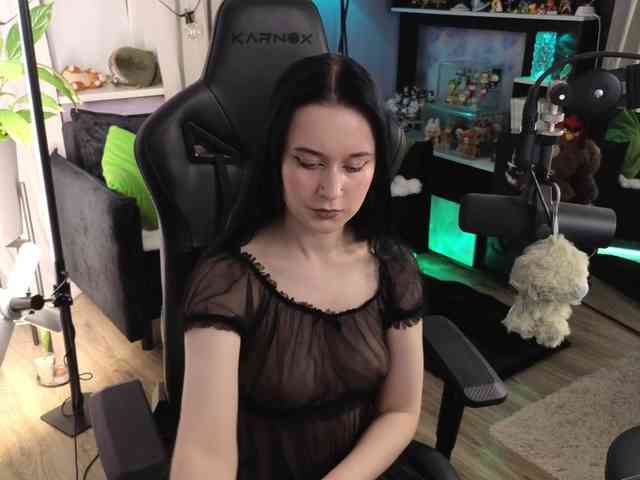 Kira_Li_Lime webcam