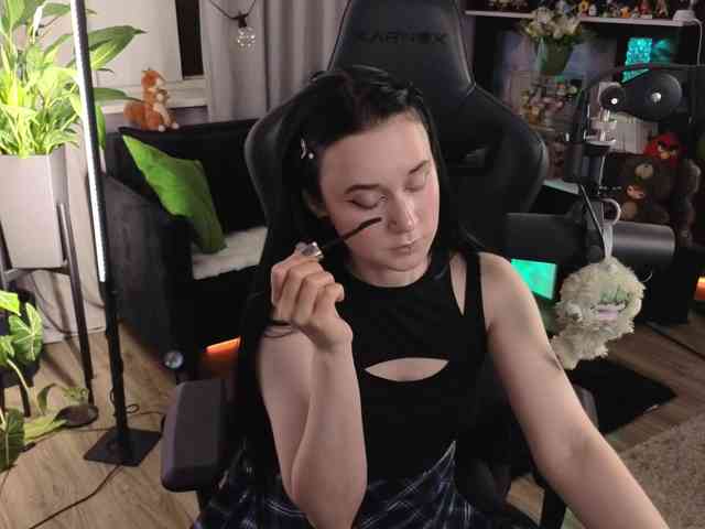 Kira_Li_Lime webcam