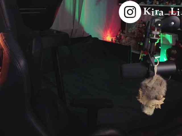 Modèle: Kira_Li_Lime