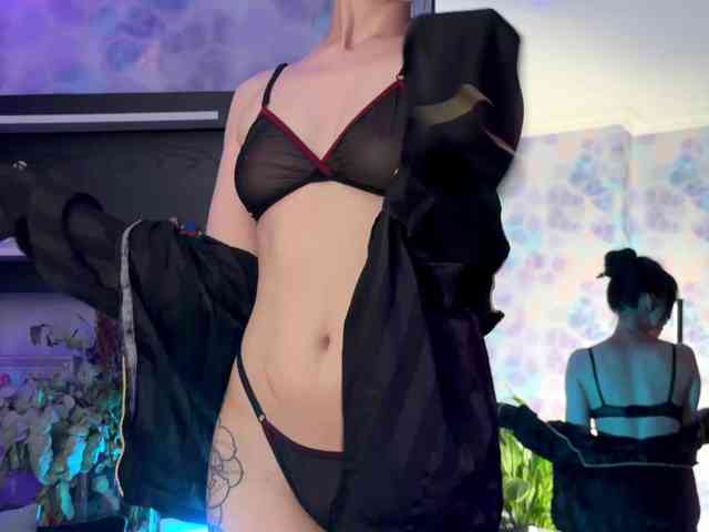 Kira_Li_Lime webcam