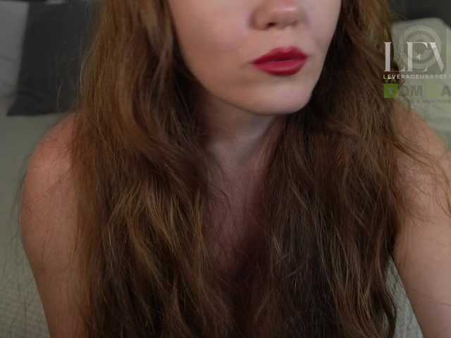 levurassets live cam on BongaCams