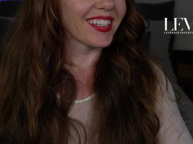 levurassets live cam on BongaCams