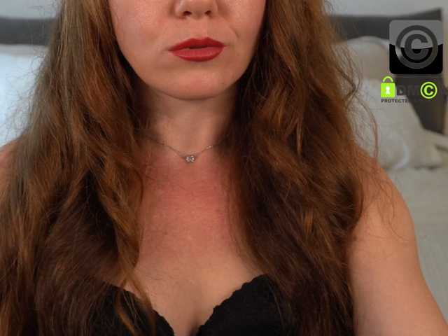 levurassets live cam on BongaCams