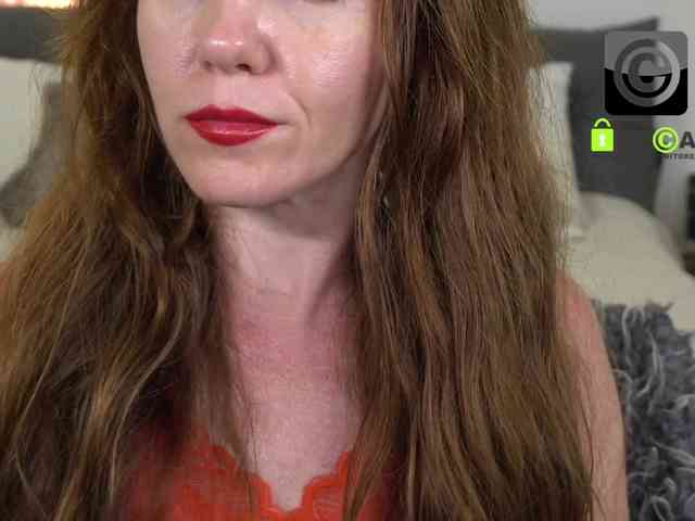 LeverageURAssets webcam