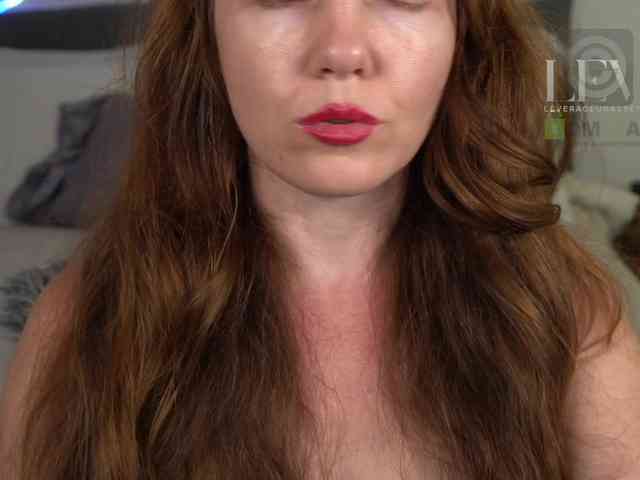 LeverageURAssets webcam