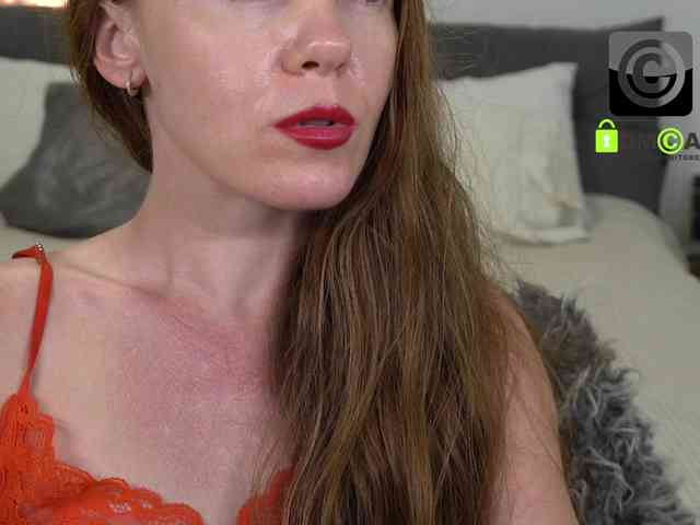 LeverageURAssets webcam