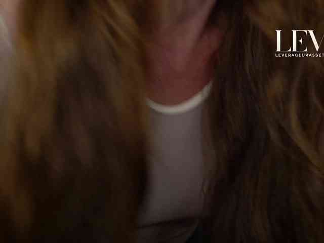 LeverageURAssets webcam