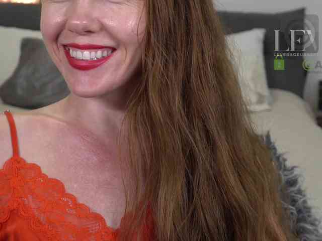 LeverageURAssets webcam