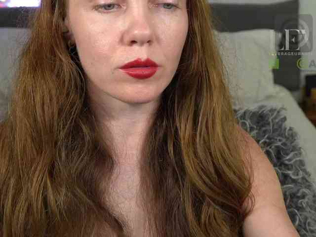 LeverageURAssets webcam