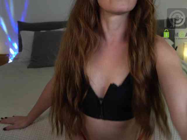 LeverageURAssets webcam