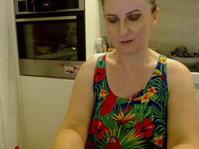 JacquiGray live cam on BongaCams