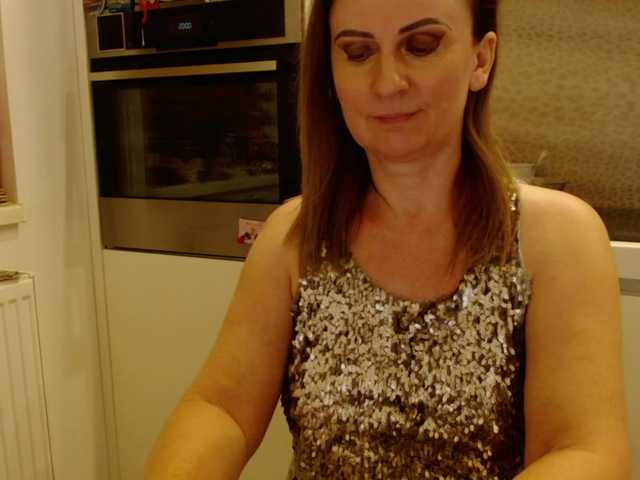 JacquiGray live cam preview