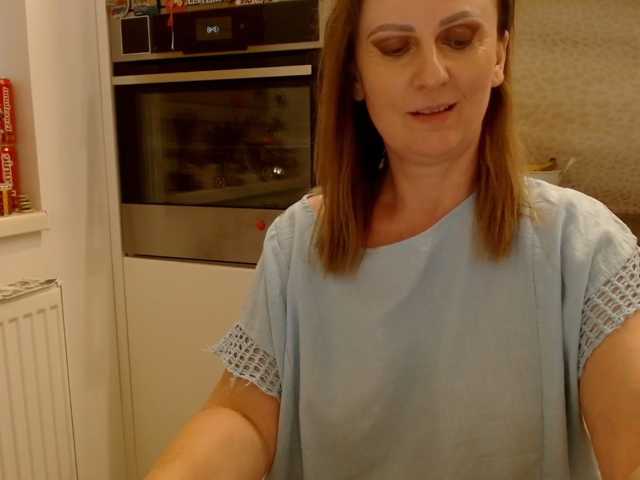 JacquiGray live cam preview