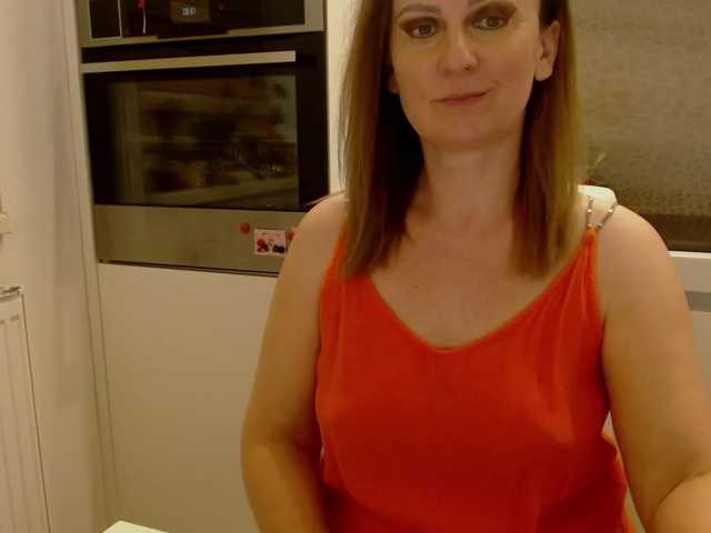 JacquiGray live cam on BongaCams