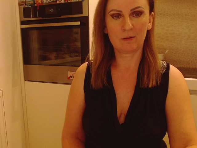 JacquiGray live cam on BongaCams