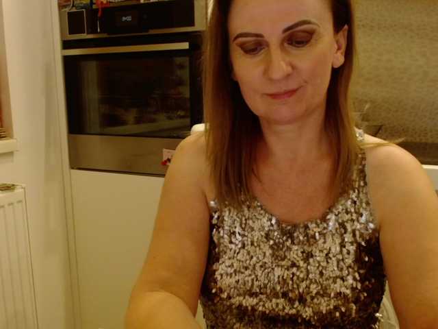 JacquiGray live cam on BongaCams